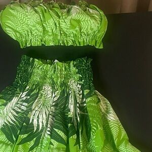 Girls (Large) Colorful Summer Green Ruched Tiered Strapless 2 Piece Sundress